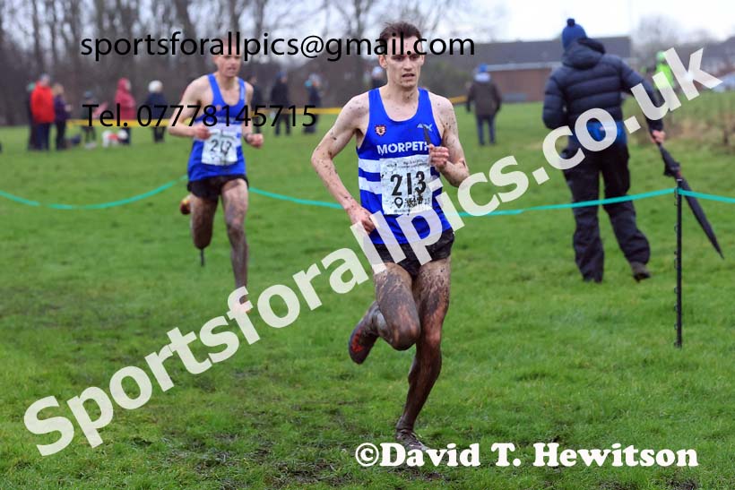 Senior mens 2023 North Eastern Cross Country Champs., Temple Park, South Shields. Photo: David T. Hewitson/Sports for All Pics